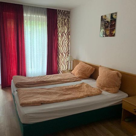 Grando Sukredo Hotel ハンブルク エクステリア 写真